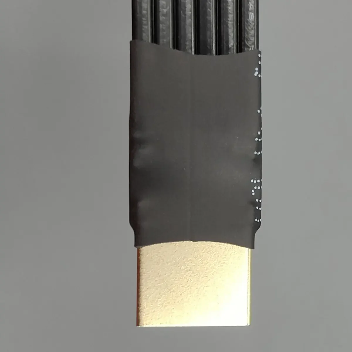 ADT New 24P HDMI-2.1 Type A-A  - Ribbon Microphone 评论和价格